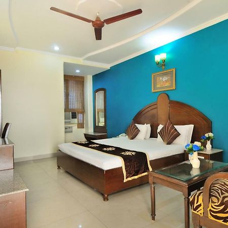Hotel Maharaja Residency Τζαλαντάρ Εξωτερικό φωτογραφία